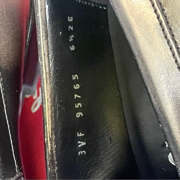 Salvatore Ferragamo Shoes,Salvatore Ferragamo Black Leather Slip-Ons,AUTHENTIC. - Picture 11 of 11